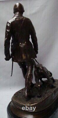 Statue Sculpture Hunting Dog Animalier Valet Art Deco Style Art Nouveau B