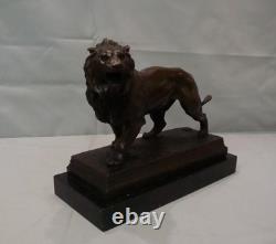 Statue Sculpture Lion in Animalier Style, Art Deco Style, Art Nouveau, Solid Bronze S