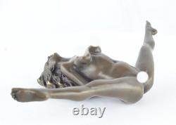 Statue Sculpture Pin-Up in a Sexy Art Deco / Art Nouveau Style, Solid Bronze Signed