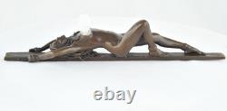 Statue Sculpture Pin-Up in a Sexy Style, Art Deco / Art Nouveau Style, Solid Bronze Sign