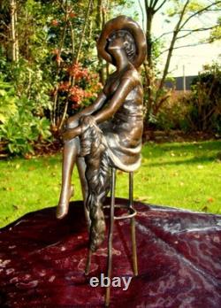 Statue Sculpture Young Woman Pin-up Hat Art Deco Art Nouveau Style Bronze