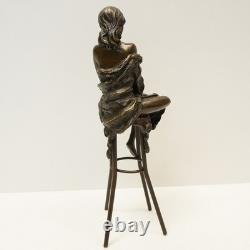 Statue Sculpture of a Sexy Young Woman in Art Deco / Art Nouveau Style, Solid Bronze