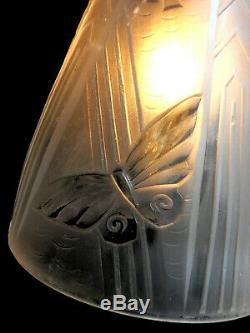 Superb Large Bronze Art-deco Lamp, Rare Butterfly Muller Tulip, Era Daum