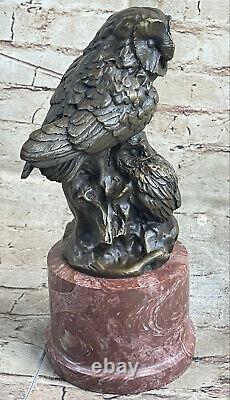 The Chouette Art Deco, Beautiful Bronze Statue Sculpture Font Classic Open