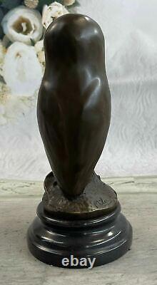 The Chouette Art Deco, Beautiful Bronze Statue Sculpture On Marble Real