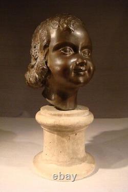 Translation: Old Beautiful Bronze Bust Sculpture of a Little Girl Child from the Art Deco Era 1930