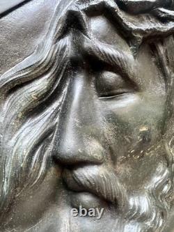 Very Rare Art Deco Bronze Medal Plaque JESUS CHRIST by A. Dubois