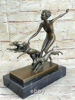 Vienna Art Deco Bronze Figure On A Marble Base By Joseph Lorenzl, 1930