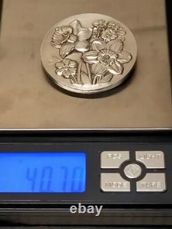 Vintage Art Deco Brooch Signed GV Silvered Bronze