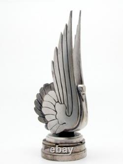1920 mascotte automobile par F. Bazin car mascot hood ornament art deco bronze