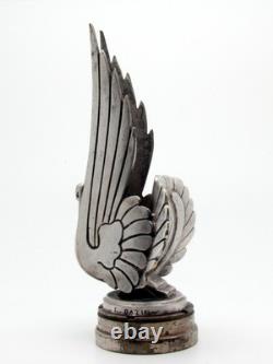 1920 mascotte automobile par F. Bazin car mascot hood ornament art deco bronze