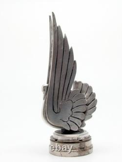 1920 mascotte automobile par F. Bazin car mascot hood ornament art deco bronze