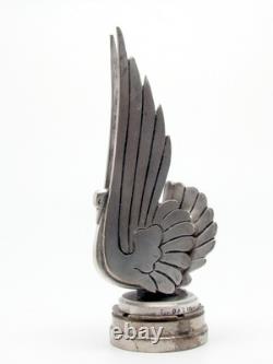 1920 mascotte automobile par F. Bazin car mascot hood ornament art deco bronze