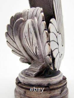 1920 mascotte automobile par F. Bazin car mascot hood ornament art deco bronze