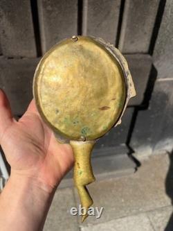 Ancien Miroir à Main de Collection Décor Pierrot et Croissant de Lune Bronze