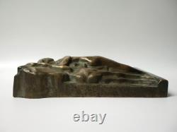 Ancienne Plaque bronze Art-Déco Amazone et son cheval signé DNS XXe siècle