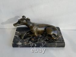 Ancienne statue en bronze animalière chien lévrier socle marbre art deco c. 1930
