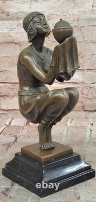 Art Déco Bronze Intemporel Par GEORGES DUVERNET Signature Ouvre Élégante
