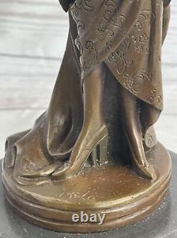 Art Déco Bronze Sculpture Figurine Femme 1920 `S Mode Domestique Bureau Décor