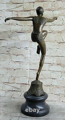 Art Déco Bronze Sculpture Stance Après Demetre Chiparus Hauteur 48 CM Figurine