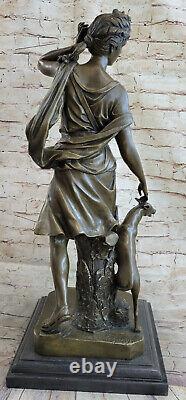 Art Déco Bronze Statue Diana Avec Cerf Figurine Fonte Signée Chair Figurine