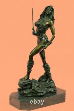 Art Déco / Nouveau Femelle Femme Amazone Guerrier Bronze Sculpture'Lost' Cire