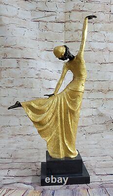 Art Déco / Style Nouveau Bronze Marbre Sculpture Signée D H Chiparus Figure