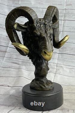 Artisanal Art Déco Bureau Haut Rams Tête Bronze Sculpture Fermer Sortie Affaire