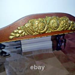 Beau miroir biseauté en bois et bronze Art Deco