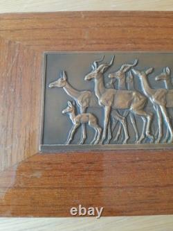 Boîte Art Déco. Plaque en bronze F. THENOT