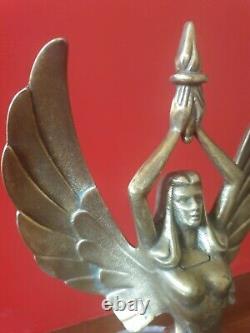Bronze Art-Déco femme avec ailes