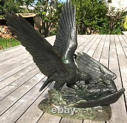 COMBAT D'AIGLES signé RICHÉ sculpture Bronze art déco antique vintage