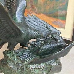 COMBAT D'AIGLES signé RICHÉ sculpture Bronze art déco antique vintage