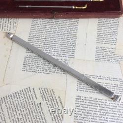 Coffret Nécessaire d'Ecriture Sabot de Cheval en Bronze doré Art Déco 1930 Coffret Nécessaire d'Ecriture Sabot de Cheval en Bronze doré Art Déco 1930