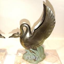 Cygnes Serre-livres Art-déco circa 1930 Métal double patine et Socle en Marbre