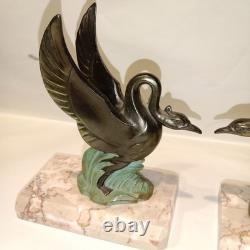 Cygnes Serre-livres Art-déco circa 1930 Métal double patine et Socle en Marbre
