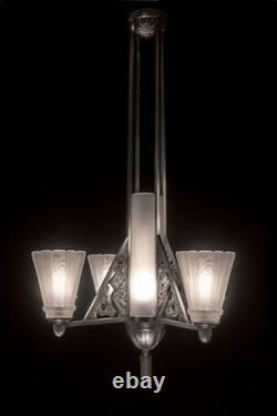 Ejg Lustre Art Déco En Bronze Nickelé Et Tulipes En Verre Pressé 1930