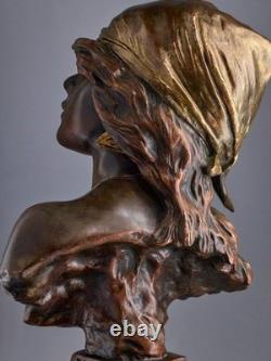Emmanuel VILLANIS (1858-1914) SAIDA Bronze Art Nouveau / Art Deco