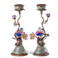 Ensemble de 2 chandeliers en porcelaine avec oiseaux en bronze Art déco