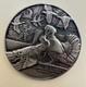 Époque Art Déco, Broche En Bronze Argenté, Signée Jean Vernon