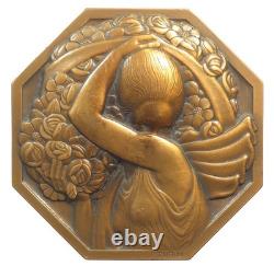 France Art Deco Porteuse De Fleurs A. E. A. Par Turin Bronze 71Mm