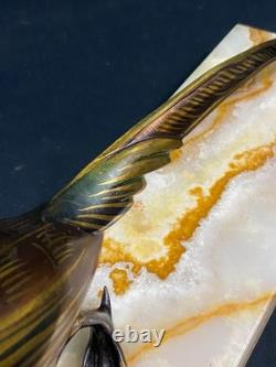 Grand sujet au faisan en bronze irisé sur terrasse en onyx époque Art déco Grand sujet au faisan en bronze irisé sur terrasse en onyx époque Art déco