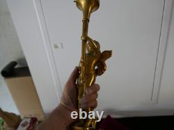 Importante paire de flambeaux bronze doré 6 kg aux amours H 35cm, courant XXème