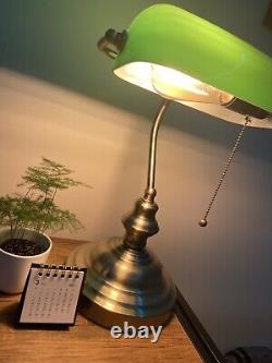 Lampe De Bureau Banquier Ancien Bronze Notaire Art Deco Opaline Verte Vintage