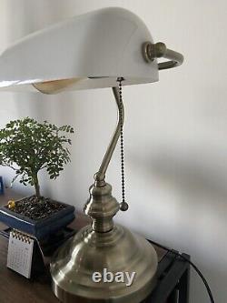 Lampe De Bureau Banquier Ancien Bronze Notaire Art Deco Opaline Verte Vintage