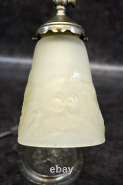 Lampe En Bronze Art Deco Décor Ange Et Pate De Verre Muller ref AP137