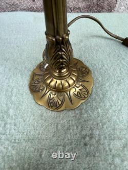 Lampe art Deco en Bronze Doré Signée P Lucas