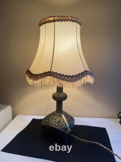 Lampe de table Le Verrier en bronze Art Déco H. 20 cm