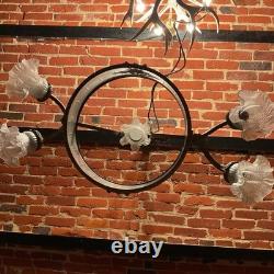 Lustre art nouveau Bronze Élégant lustre à six bras de lumière, en bronze