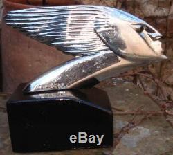 Mascotte 1925-1930 Automobile Bronze Chromé Bouchon de Radiateur Art Deco